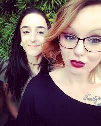 Stephanie Hadfield's Instagram, Twitter & Facebook