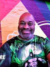 What are the differences between Morph and Mystique's shapeshifting powers?