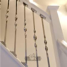 Our selection of metal balusters with wrought iron railings includes. Hand Made Stainless Steel Stair Spindles Different Designs Available Rake Bracket Single Stair Parts Balusters Clinicadelpieaitanalopez Com