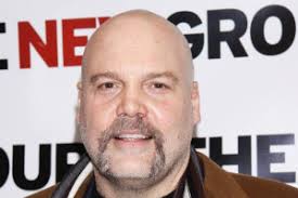 Especially if you're looking for good movies your young teens can watch. Netflix Movies Starring Vincent D Onofrio