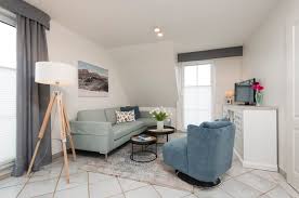Das hotel haus kamp liegt in tinnum auf der insel sylt. Kampstr 14 Wohnung 3 Westerland Nord 3 Zi 2 Balkone Keine Haustiere Erlaubt Geiling Sylt Ferienwohnungen
