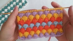 Iki Sis Ile Baloncuk Orgu Modeli Orgu Modelleri Bebek Orguleri Baby Knitting Patterns Orgu Orgu Desenleri