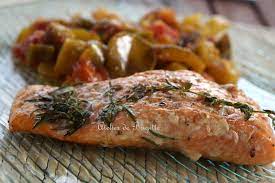 Placer les filets sur la plancha légèrement huilée et jeter la marinade. Saumon A La Plancha Atelier De Brigitte Cuisine Recettes Partages