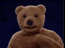 Quand approche l'heure de se coucher, nounours arrive par la fenêtre devant chez si je demande à mon père de me citer le nom de la première émission pour enfants dont il se souvienne, il me dit bonne nuit les petits sans hésiter. Bonne Nuit Gifs Tenor