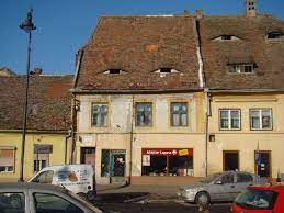 You can use the special requests box when booking, or contact the property directly using the contact details in your confirmation. Str 9 Mai Sibiu