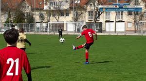 Csányi sándor, az mlsz elnöke. Mlsz Ii Osztaly U14 21 Fordulo Gloriett Se Budai Fc Se 1 Felido Youtube