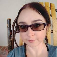 Kami Cross (@K6a6m6i)