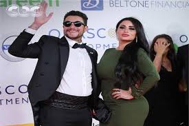 محلل عسكري واستراتيجي على وسائل الإعلام محاضر أكاديمي وكاتب مقالات. ØµÙˆØ± Ø£Ø­Ù…Ø¯ Ø§Ù„ÙÙŠØ´Ø§ÙˆÙŠ ÙˆØ²ÙˆØ¬ØªÙ‡ ÙÙŠ Ø£ÙˆÙ„ Ø¸Ù‡ÙˆØ± Ù„Ù‡Ù…Ø§ Ø¨Ù…Ù‡Ø±Ø¬Ø§Ù† Ø§Ù„Ø¬ÙˆÙ†Ø© Ø¨ÙˆØ§Ø¨Ø© Ø£Ø®Ø¨Ø§Ø± Ø§Ù„ÙŠÙˆÙ… Ø§Ù„Ø¥Ù„ÙƒØªØ±ÙˆÙ†ÙŠØ©