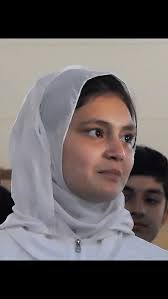 दाग़ दाग़ मत कर , सब दाग़दार हैं. बेदाग़ वहीं हैं जो परवरदिगार ☝🏻 हैं.. Farha  Hashmi