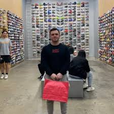 I believe that life coaching should be accessible as a gym membership. Joe Bellissimo Joeybellissimo Twitter