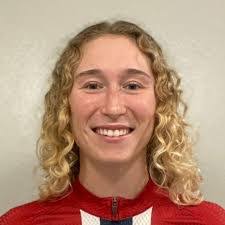 Tess Edwards's Instagram, Twitter & Facebook