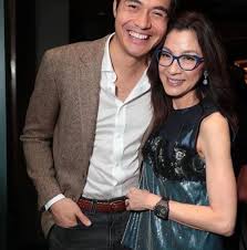 In 1999, she was a member of the jury at the 49th berlin international film festival. Sanjung Jasa Frontliners Malaysia Tan Sri Michelle Yeoh Ikut Perkembangan Negara Dari Jauh Nona