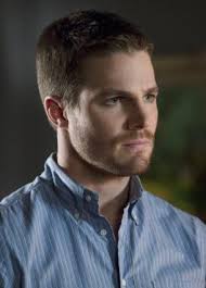 Stephen amell was born stephen adam amell on may 8, 1981 in toronto, ontario, canada, to sandra (bolté) and thomas amell. Stephen Amell Moviepilot De
