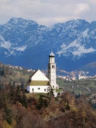 ZUGLIO (Ud). Pieve di San Pietro in Carnia.