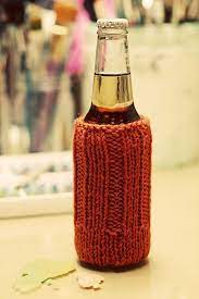 This pattern includes a round, crocheted base made using the single crochet stitch. Knitted Beer Cozy Beer Cozy Bottle Cozies Mug Cozy
