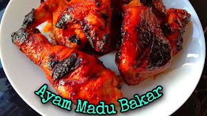 Rendam ayam dengan menggunakan air perasan jeruk nipis dan garam selama beberapa menit; Ayam Madu Bakar Simple Guna Pemanggang Ajaib Je Ayammadubakarmerah Youtube
