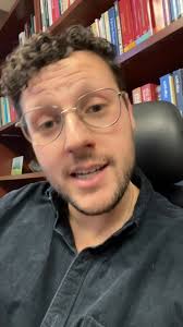 Temple Sholom of Chicago was live.