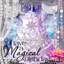 Birthday Gift On My Birthday Gif Https Encrypted Tbn0 Gstatic Com Images Q Tbn 3aand9gcstt5nkri7jsysoaz7zfccm Ty1no1bb2byrq Usqp Cau
