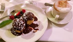 La Boite En Bois New York City Lincoln Square Menu Prices Restaurant Reviews Order Online Food Delivery Tripadvisor Boite à mouchoirs en bois de thuya, de fabrication artisanale. la boite en bois new york city
