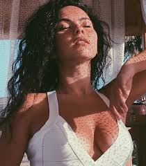 Inna feat farina — read my lips (single 2020). Exclusive Interview Inna Talks Ruleta Spanish Music Summer Holidays Directlyrics