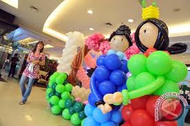 Kemudian, pikirkan juga ukuran dari keseluruhan balon yang kamu gunakan. Dekorasi Balon Pilihan Menarik Untuk Acara Pernikahan Antara News Sumatera Selatan