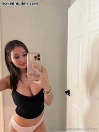Jessica Kinley  Jessica.kinley  https:  jessicakinleyy  xjessicakinley   xjessicakinleyy Foto Desnuda Filtrada OnlyFans 21 - Modelos Filtradas