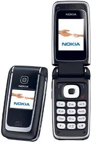 Nokia 6136 vs. VK Mobile VK4100 - Phonegg