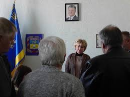 Луганский блогер о буднях города северодонецк. V Severodonecke Predstaviteli Osmd Potrebovali Ot Merii Vydelit Sredstva Na Remont Domov Novosti