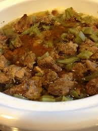 Bistec En Salsa Roja De Guajillo Carne De Cerdo Con Chile Y Nopales Mexico Recetas Mexicanas Recetas De Comida Faciles Comida Sin Carne