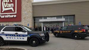 Aggressive Customers At Holland Art Van Prompt Police Response