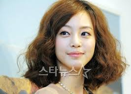 Ktx 타고 가면서 봐도 한예슬 비율은 이 세상 것이 아닐 터.! í•œì˜ˆìŠ¬ ë‹¨ë°œë¨¸ë¦¬ ë„¤ëª¨íŒ