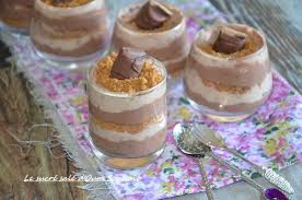 Ook in nederland staat dit klassieke italiaanse dessert váák op tafel. Tiramisu Kinder Bueno Nutella Sans Oeuf Le Sucre Sale D Oum Souhaib