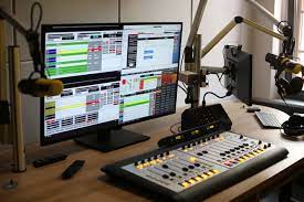See more of rmf24.pl on facebook. Rusza Internetowe Radio Rmf24 Pl Z Informacjami I Publicystyka