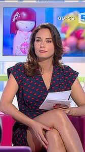 « on a annoncé ma grossesse 8 fois » mar. 18 Idees De Julia Vignali Julia Vignali Les Maternelles France 5 Animatrices Tv