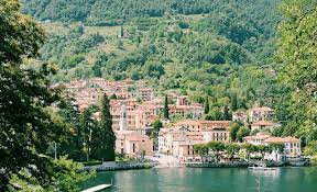 Borghi autentici d'italia è una rete fra territori dove protagoniste sono le persone e le comunità, realtà che decidono di non arrendersi di fronte al declino e ai problemi ma che scelgono di mettere in gioco. I 20 Borghi Piu Belli D Italia Nel 2018 Per Skyscanner Webitmag Web In Travel Magazine