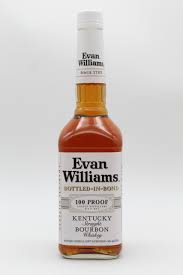 Evan williams kentucky straight bourbon whiskey gehört zu den zwei meistverkauften whiskeys in den usa und wird in der bernheim destillerie in kentucky nach . Bottled In Bond Kentucky Straight Bourbon Whiskey 100 Proof