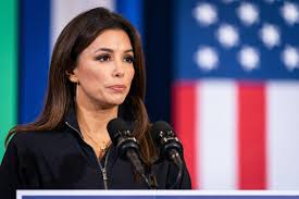 Eva longoria (born march 15, 1975) is best known for her role on desperate housewives. before becoming famous longoria was a professional cheerleader. Stars Fruher Und Heute Hattet Ihr Sie Erkannt Brigitte De