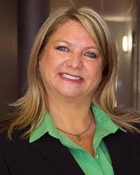 Anne Callahan's Instagram, Twitter & Facebook