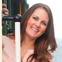 Ashlee Barton's Instagram, Twitter & Facebook