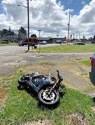 The High Speed Motorcycle Wreck On Lincoln Street Sends Two To The Hospital Daily Lincoln News