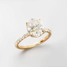 Yellow Gold Oval Engagement Ring In 2020 Gold Oval Engagement Ring Yellow Diamond Engagement Ring Yellow Gold Halo Engagement Ring