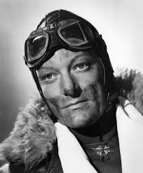 REMEMBERING Jeremy Kemp was an English actor who portrayed Robert Picard in  TNG fourth season episode "Family". 🖖