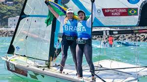 O quadro de medalhas dos jogos olímpicos de verão de 2016 é uma lista que classifica os comitês olímpicos nacionais de acordo com o número de medalhas conquistadas nos jogos que foram realizados na cidade do rio de janeiro, no brasil, entre os dias 5 e 21 de agosto. K8jqlu3uvjdjcm