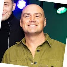 Lisa Oddy's Instagram, Twitter & Facebook