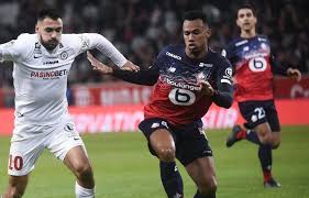 He scored 18 goals in all competitions, 15 in ligue 1, 11 to help lille win the ligue 1 for the first time in 56 years. 90plus Osc Lille Manchester United Beobachtet Situation Rund Um Gabriel Magalhaes 90plus