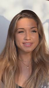 The real head turner.