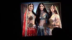 Cum Tribute to the Hot Ladies of Housefull 4: Gay Man Porn