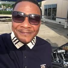 Tony Cha$e — Live My Life: тексты песен, клипы и концерты