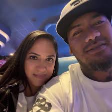 Aloha! My name is Jess Waia'u and I'm Hawea Brown Waia'u's grandaughter. We  come from the John Thomas Brown line, Benjamin's brother. I just wanted to  see if any of our family