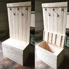 100 Top Trucs Faciles A Faire Avec Des Palettes Economique Pratique Page 79 Whouhou Porte Manteaux Palette Diy Porte Manteau Palette